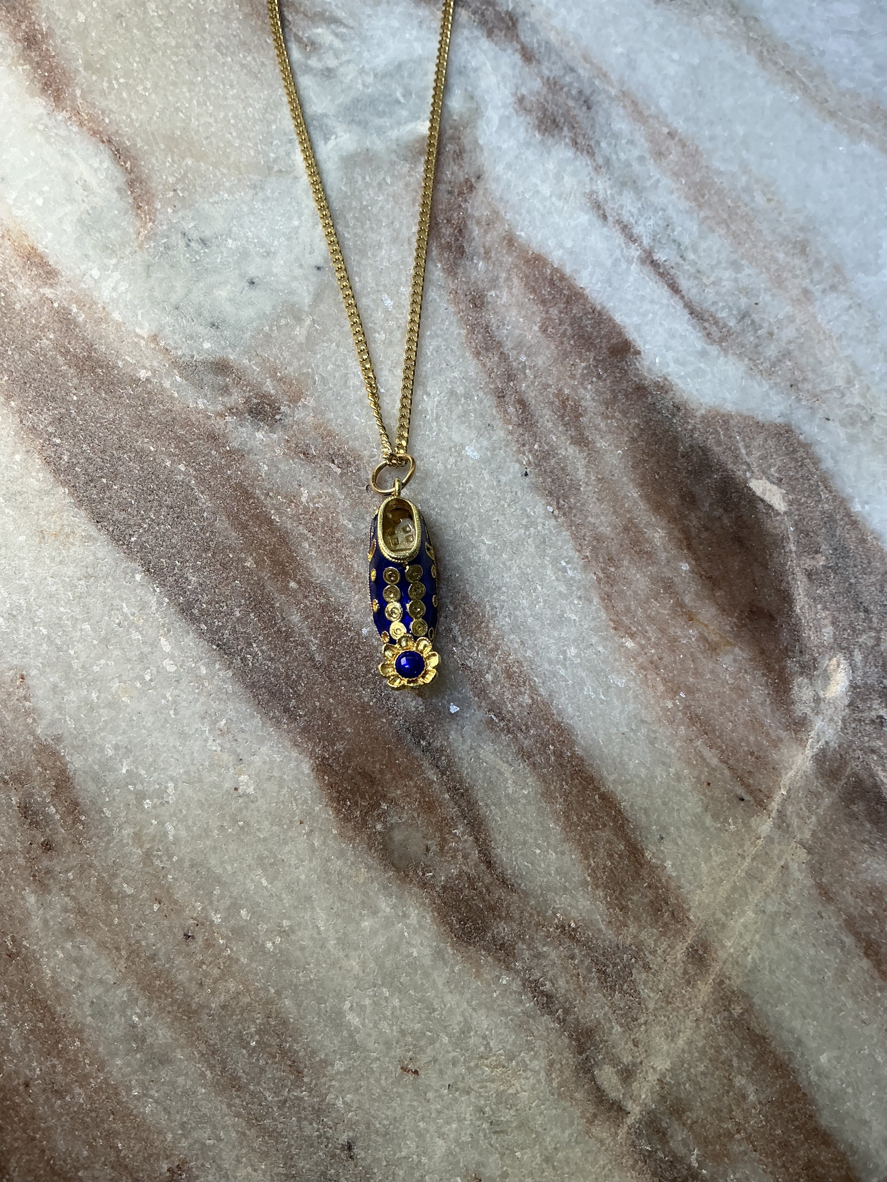 18K Gold Moroccan Slipper Charm