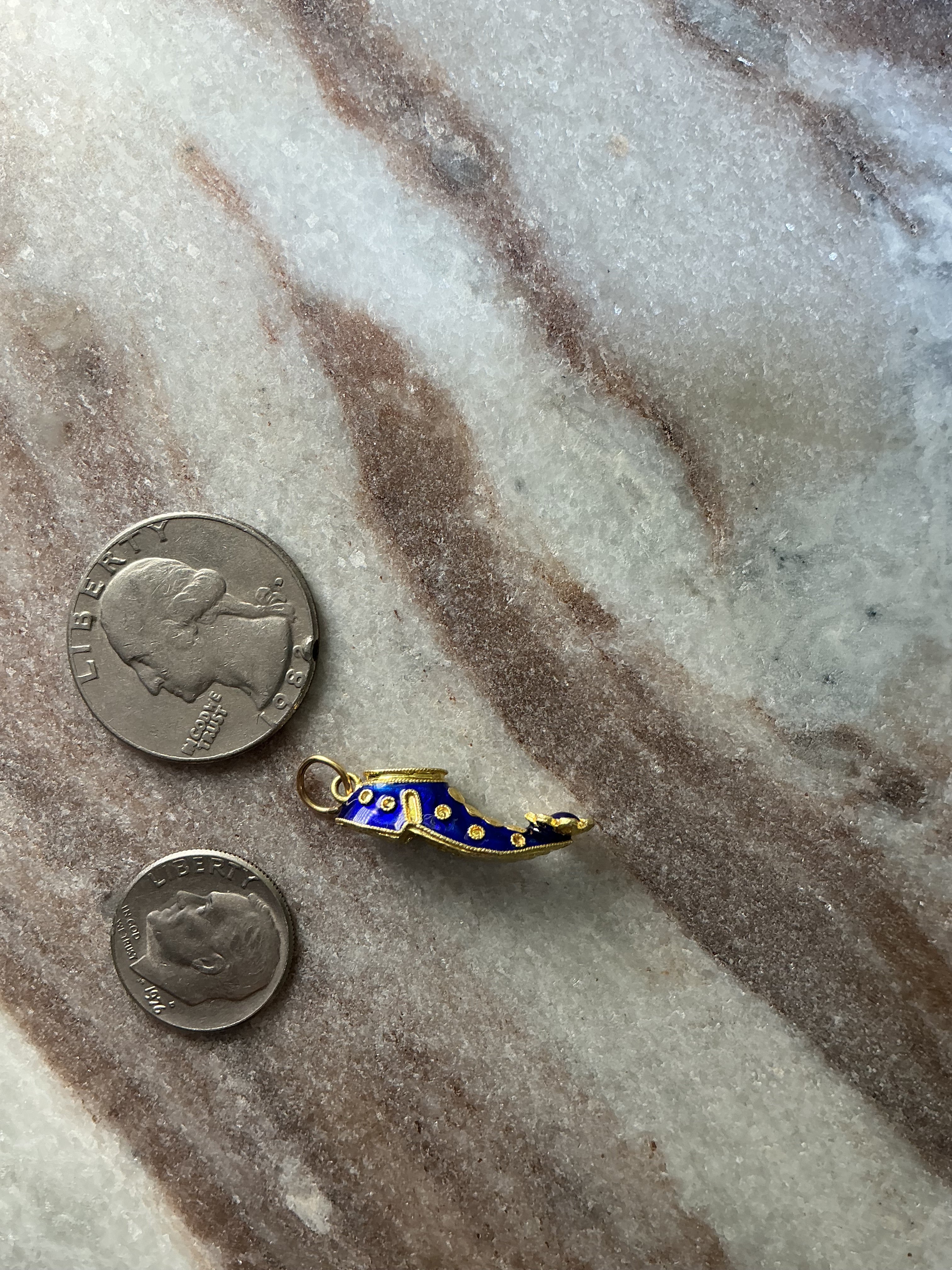18K Gold Moroccan Slipper Charm