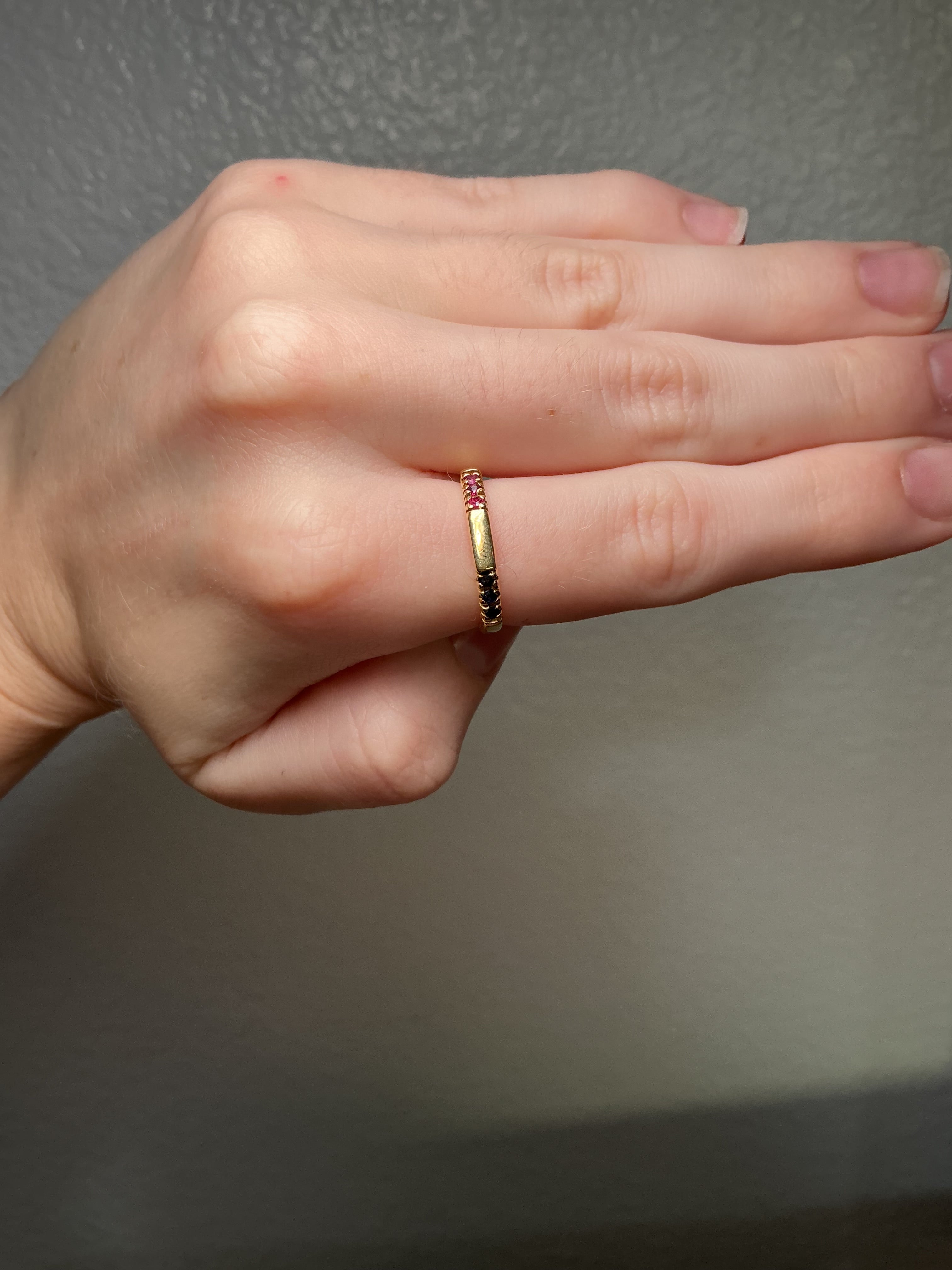 18K Yellow Gold Ruby & Sapphire Accent Ring